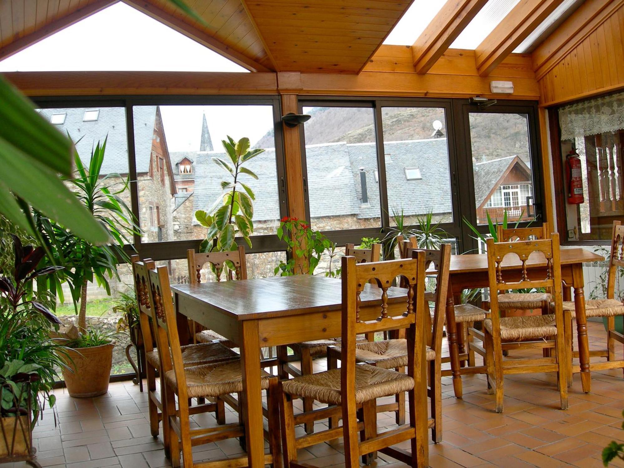 Hosteria Catalana Bossost Exterior foto